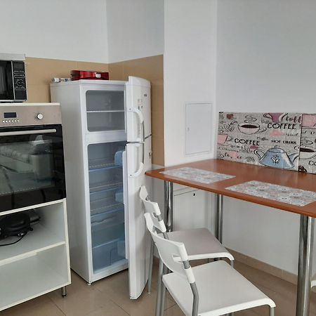 Arad Chic Apartament Uta Eksteriør bilde